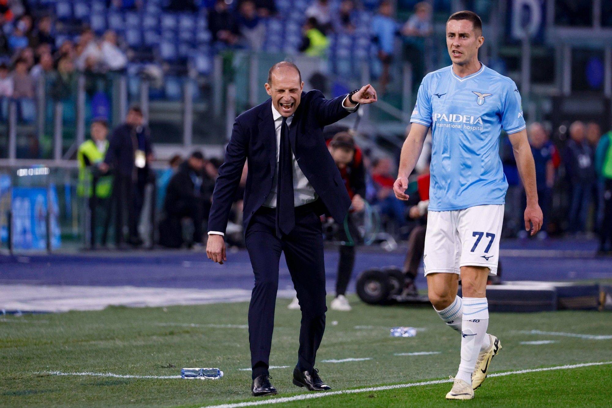 开元棋牌APP-尤文图斯主帅突发身体不适，球队状况引发担忧(尤文图斯主教练照片)